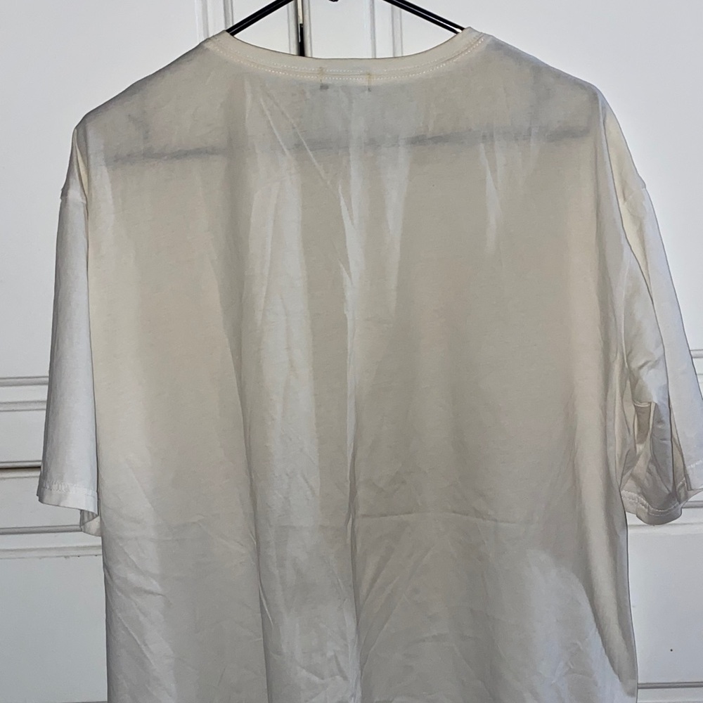 CHANEL Short Sleeve Tee - Picture 9 of 13